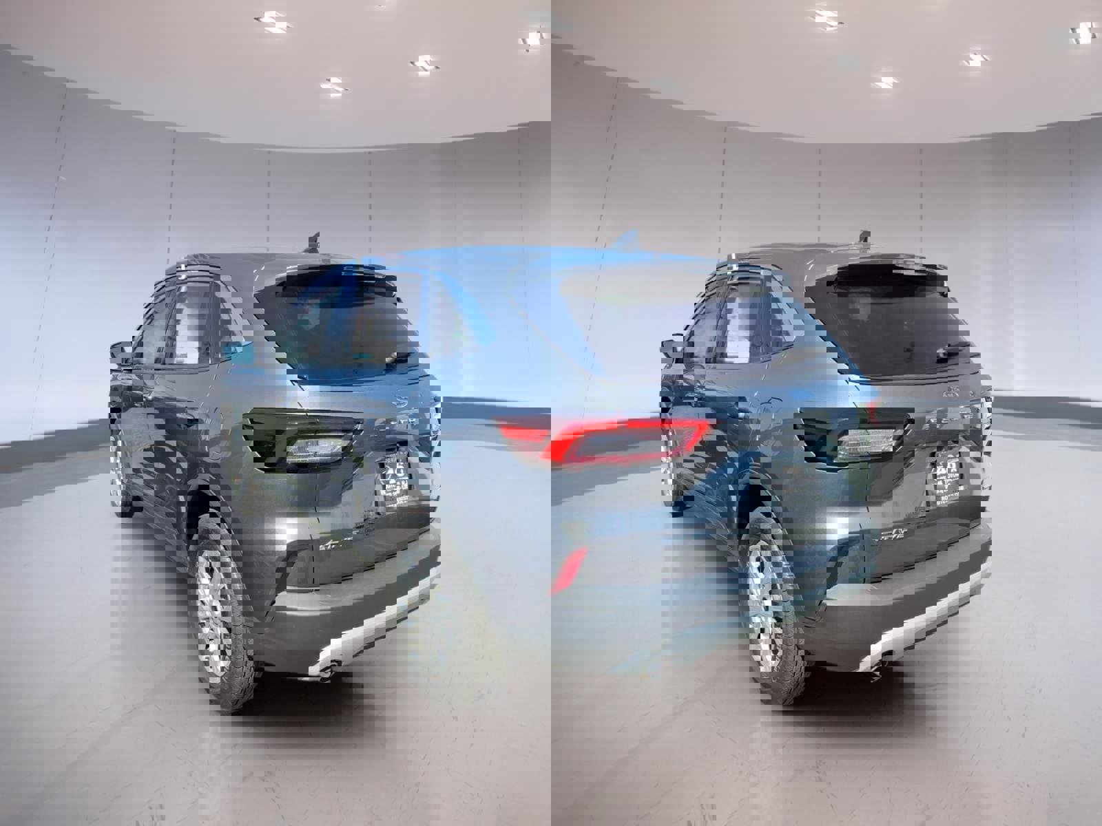 Used 2023 Ford Escape Active image 3