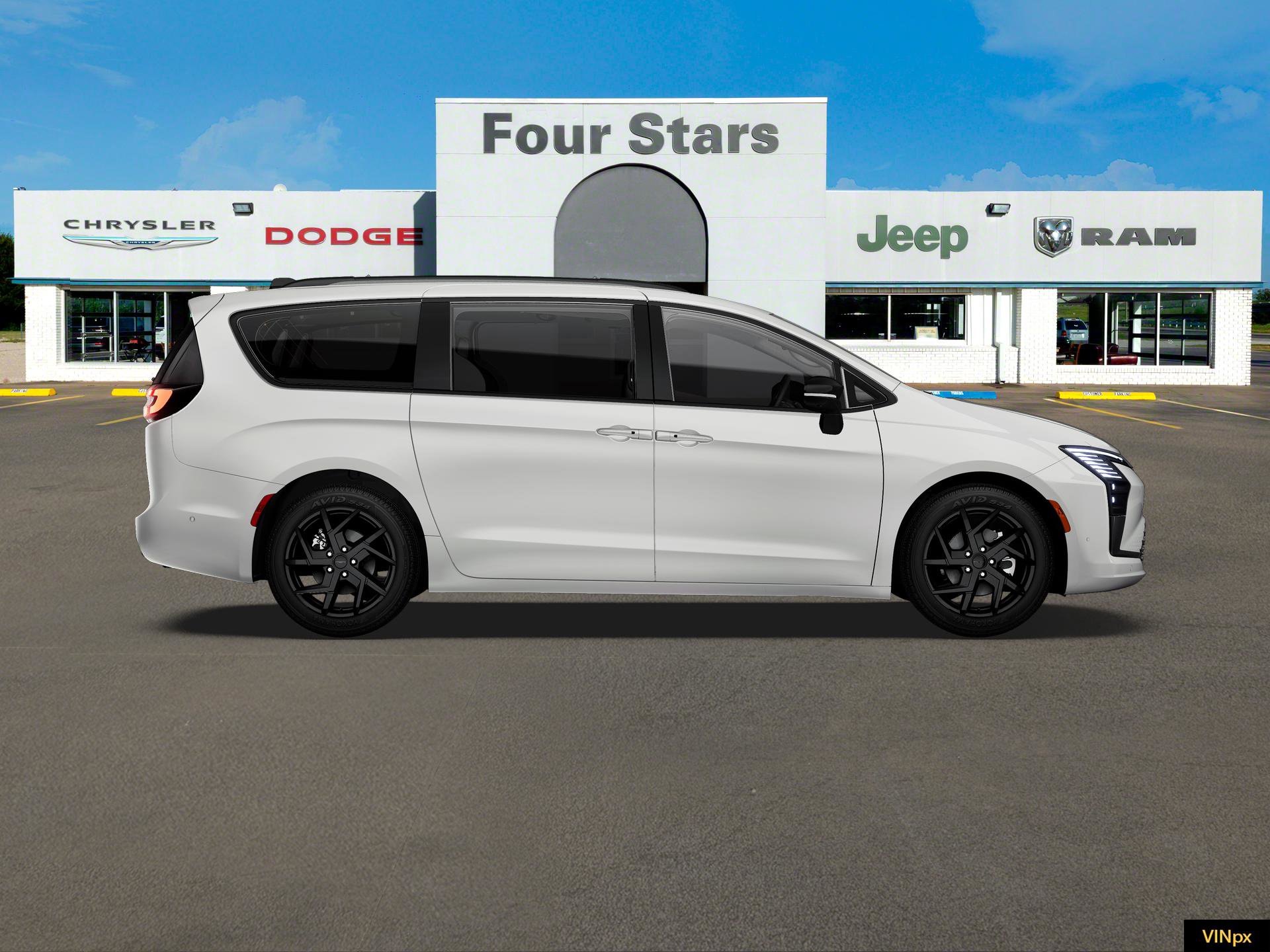 New 2027 Chrysler Pacifica Limited FWD image 9