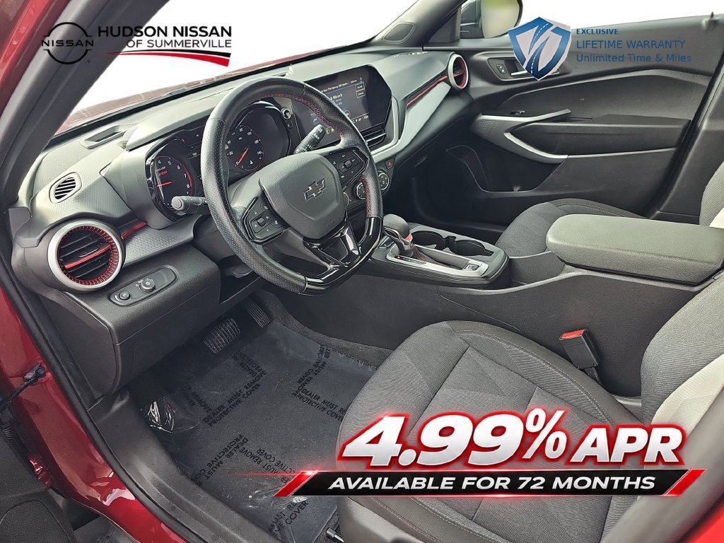 Used 2024 Chevrolet Trax RS w/ Driver Confidence Package FWD image 17