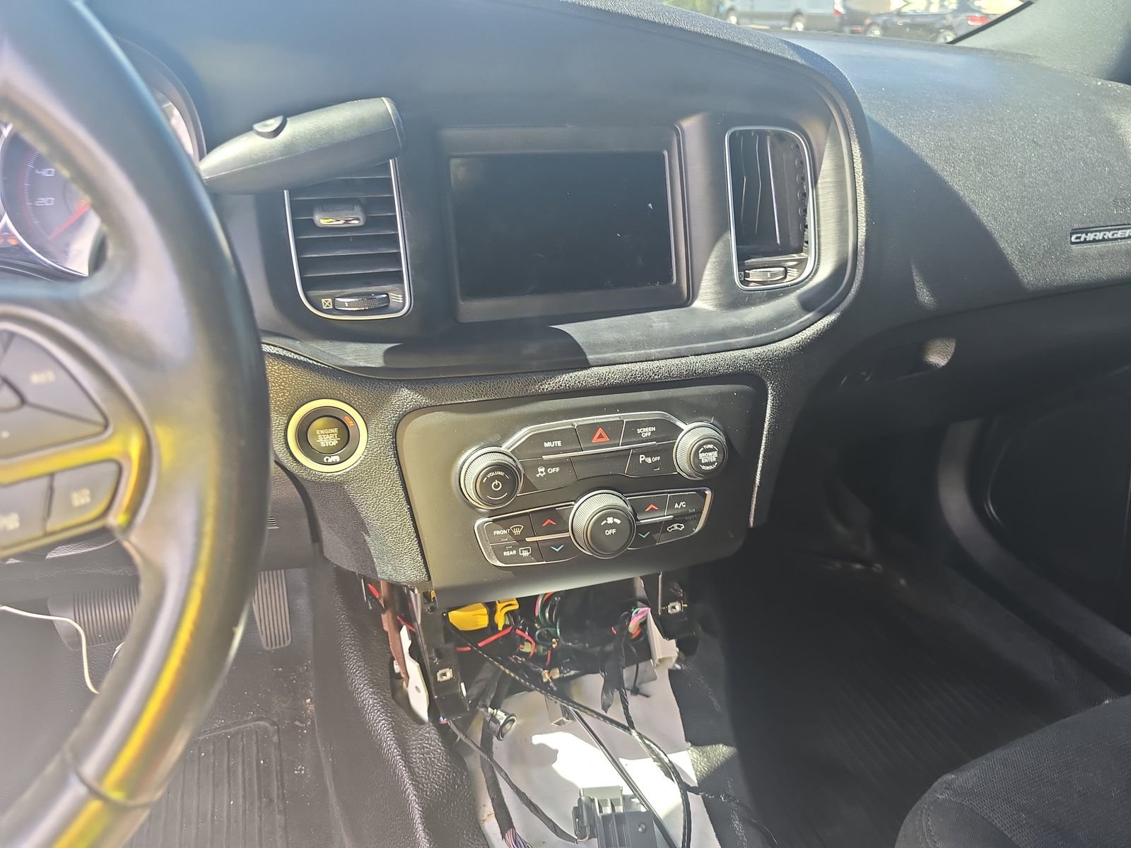 Used 2019 Dodge Charger Police image 11