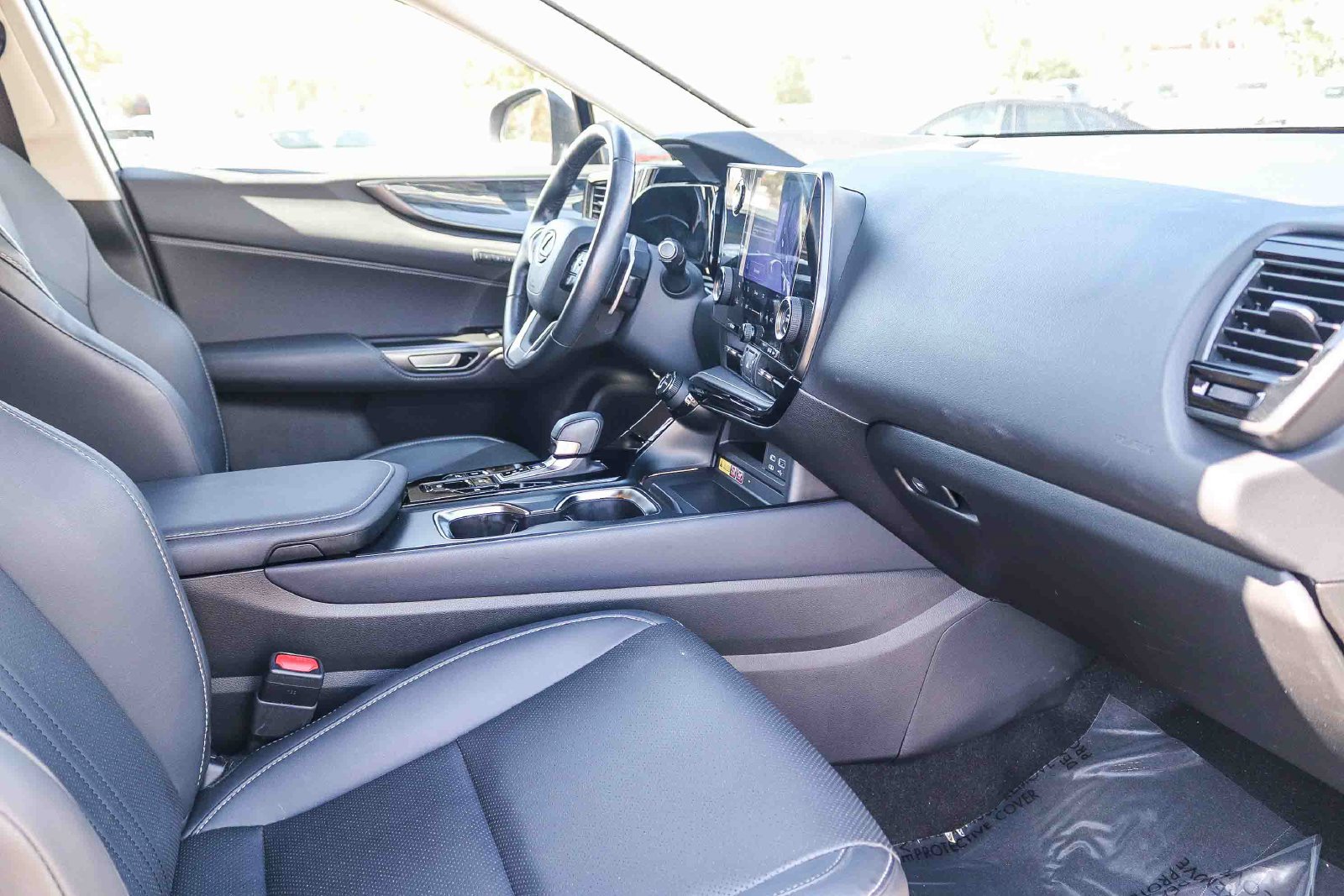 Used 2024 Lexus NX 350h AWD image 16