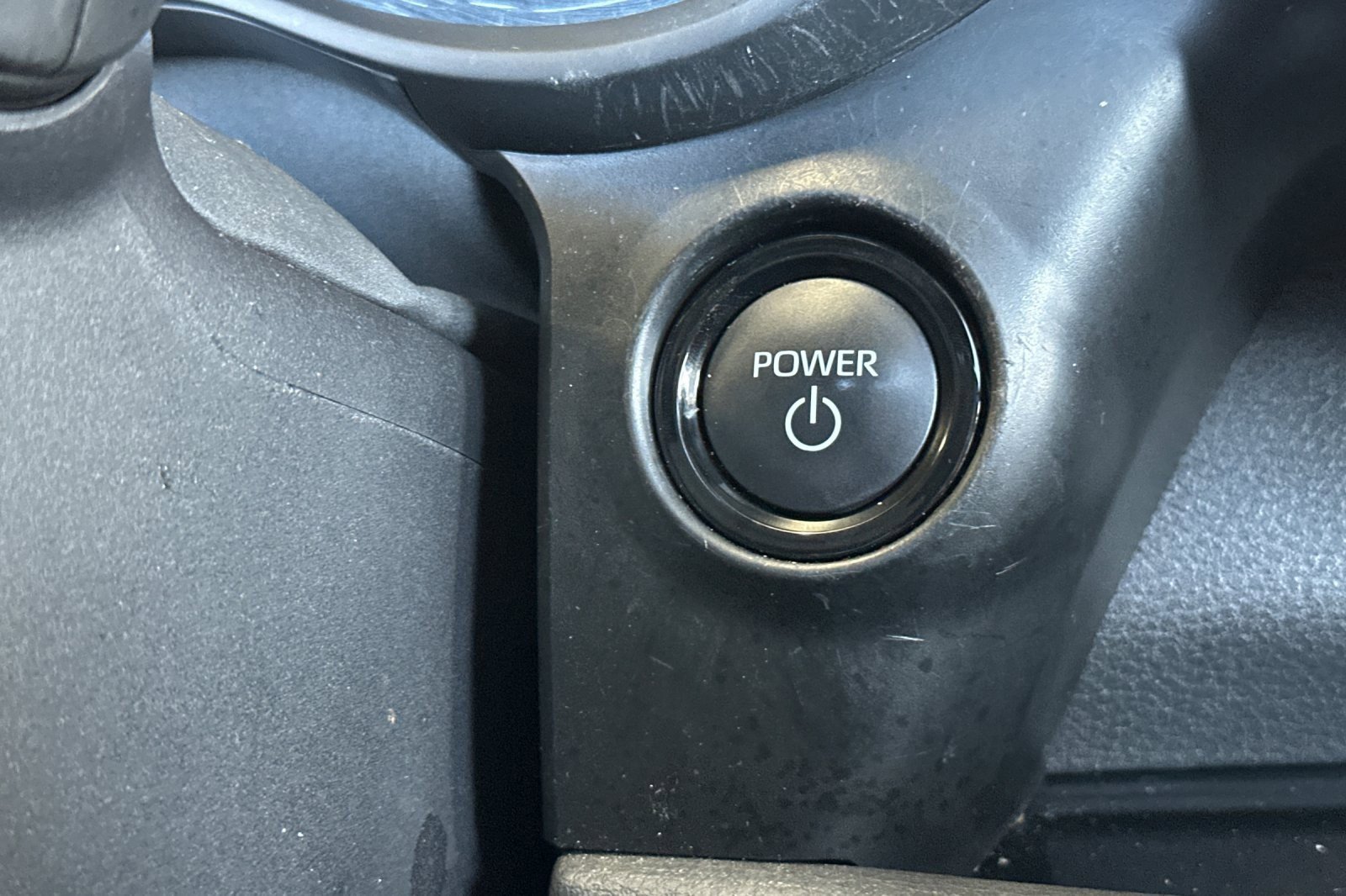Used 2025 Toyota Sienna Platinum AWD/4WD image 23