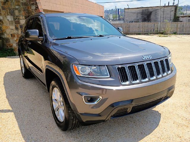 Used 2015 Jeep Grand Cherokee Laredo w/ Quick Order Package 23E RWD image 2