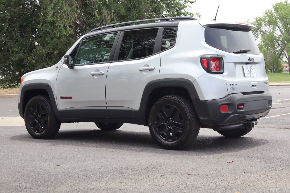 Used 2018 Jeep Renegade Trailhawk AWD/4WD image 7