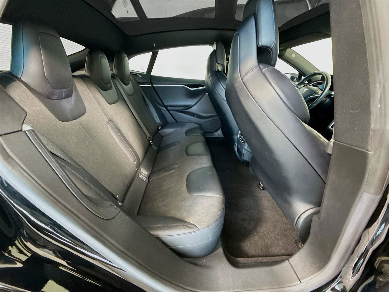Used 2017 Tesla Model S 75 RWD image 8