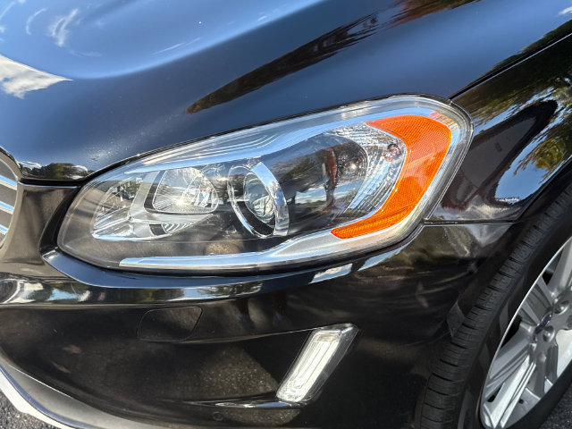Used 2017 Volvo XC60 T5 Inscription w/ Preferred Option Package AWD/4WD image 7