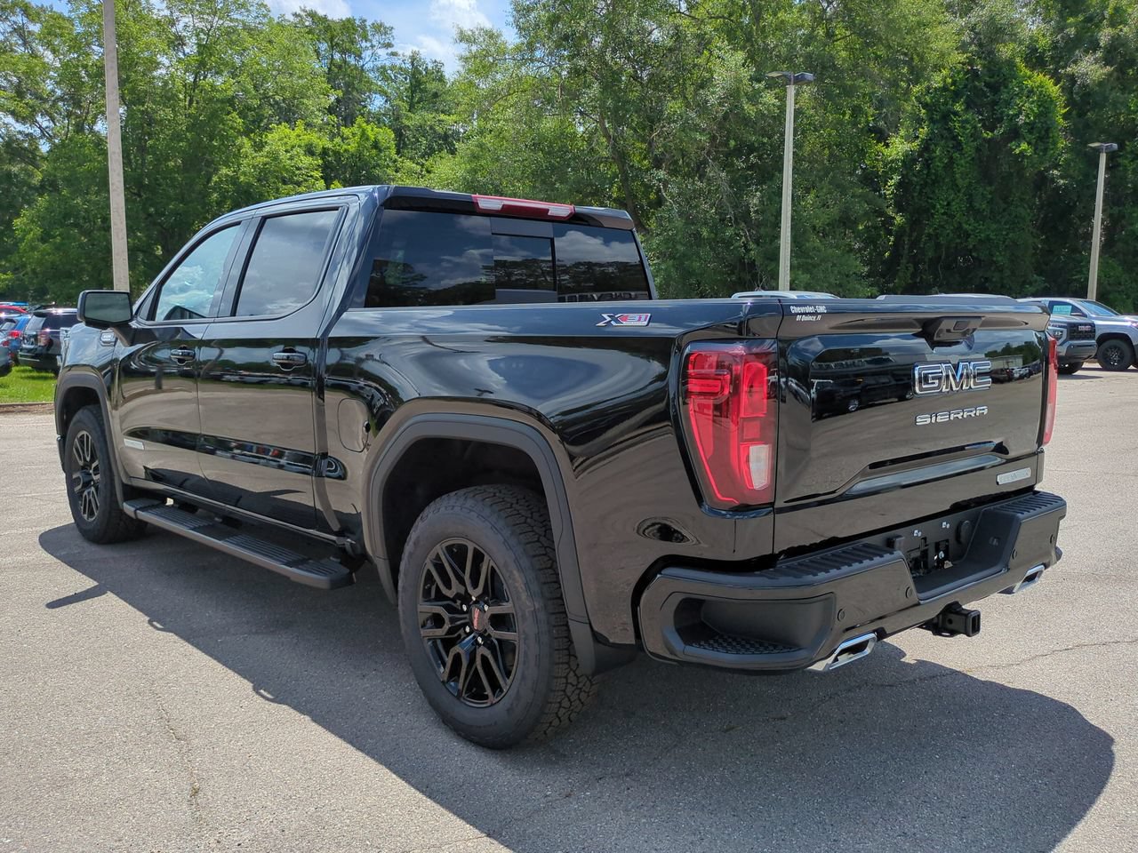 New 2026 GMC Sierra 1500 Elevation w/ Elevation Premium Package AWD/4WD image 6