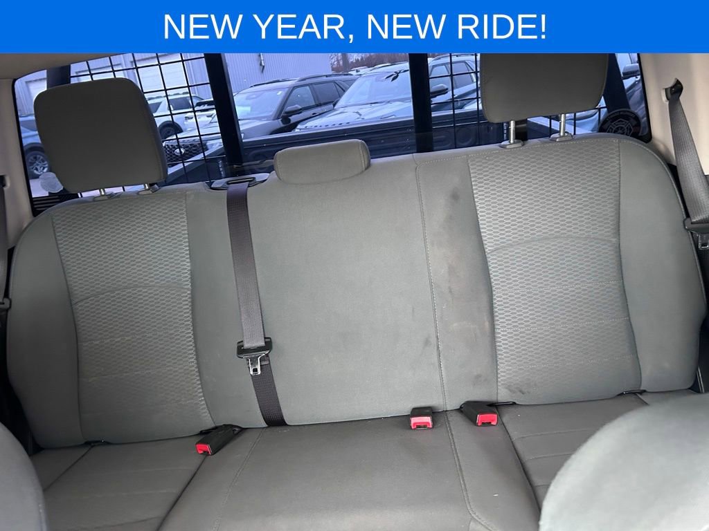 Used 2017 RAM 2500 Tradesman w/ Chrome Appearance Group image 12