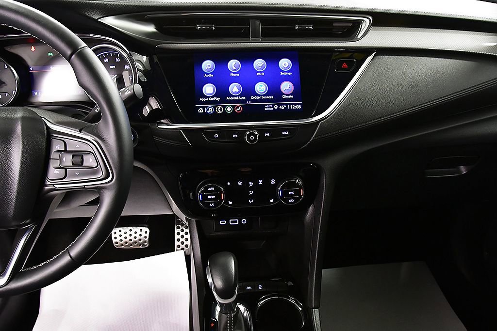 Used 2023 Buick Encore GX Select w/ Sport Touring Package FWD image 25