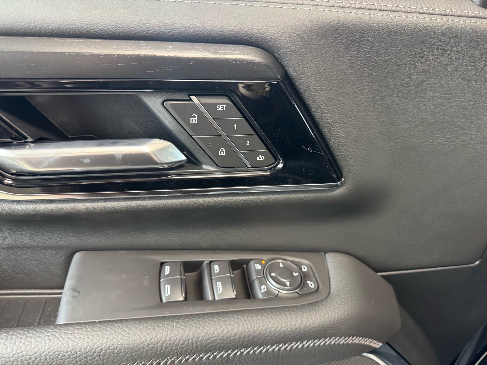 New 2026 GMC Yukon XL Denali w/ Denali Reserve Package image 20