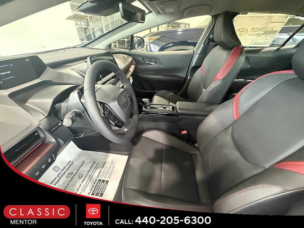 New 2026 Toyota Prius Plug-In Hybrid FWD image 9