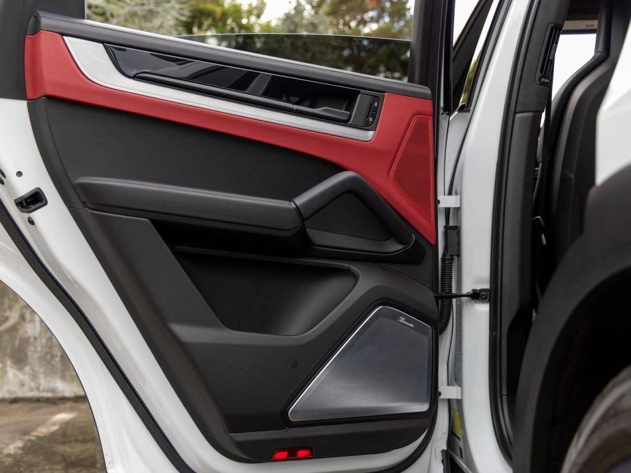 Certified 2024 Porsche Cayenne Turbo GT image 63