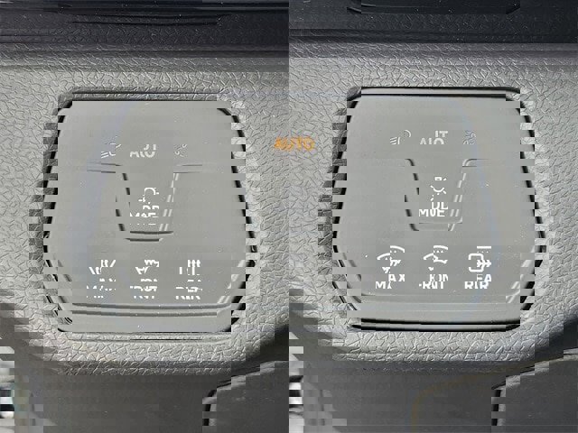 New 2026 Volkswagen ID.4 Pro image 21