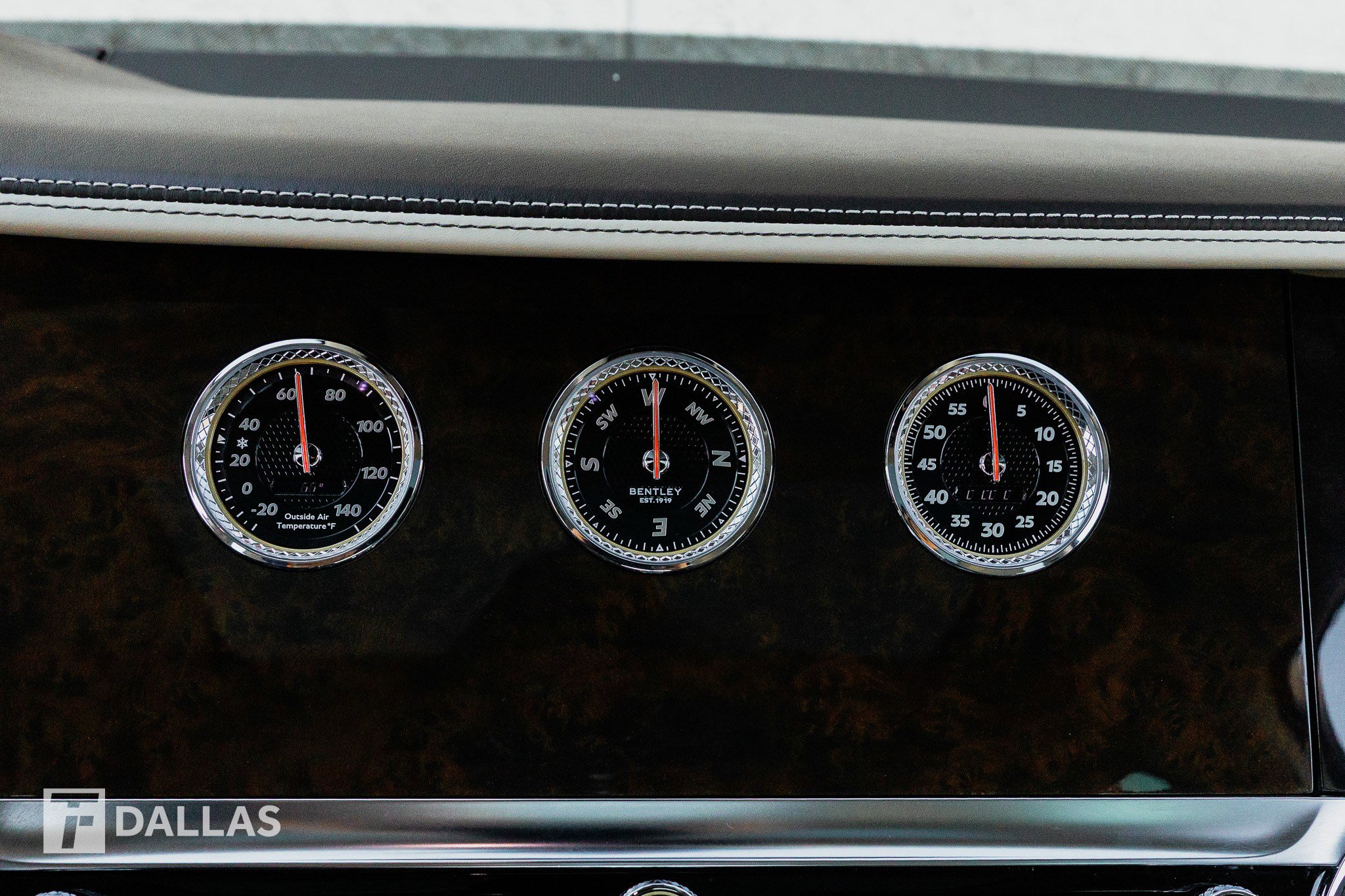 Used 2020 Bentley Flying Spur W12 image 29