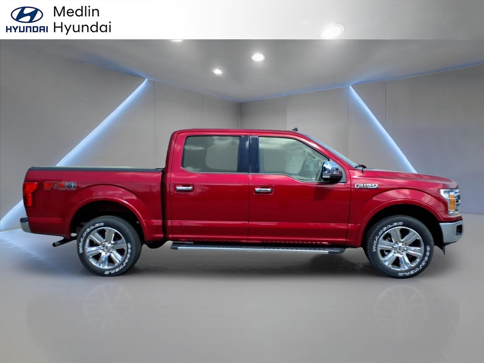 Used 2020 Ford F150 Lariat image 2