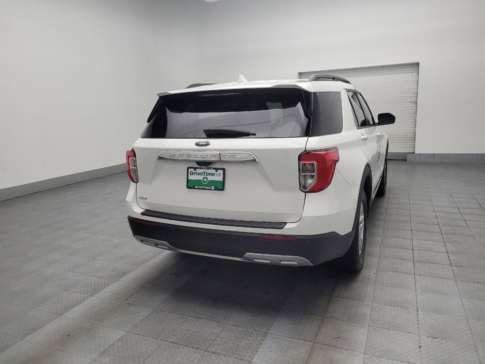 Used 2020 Ford Explorer XLT w/ Equipment Group 202A image 9