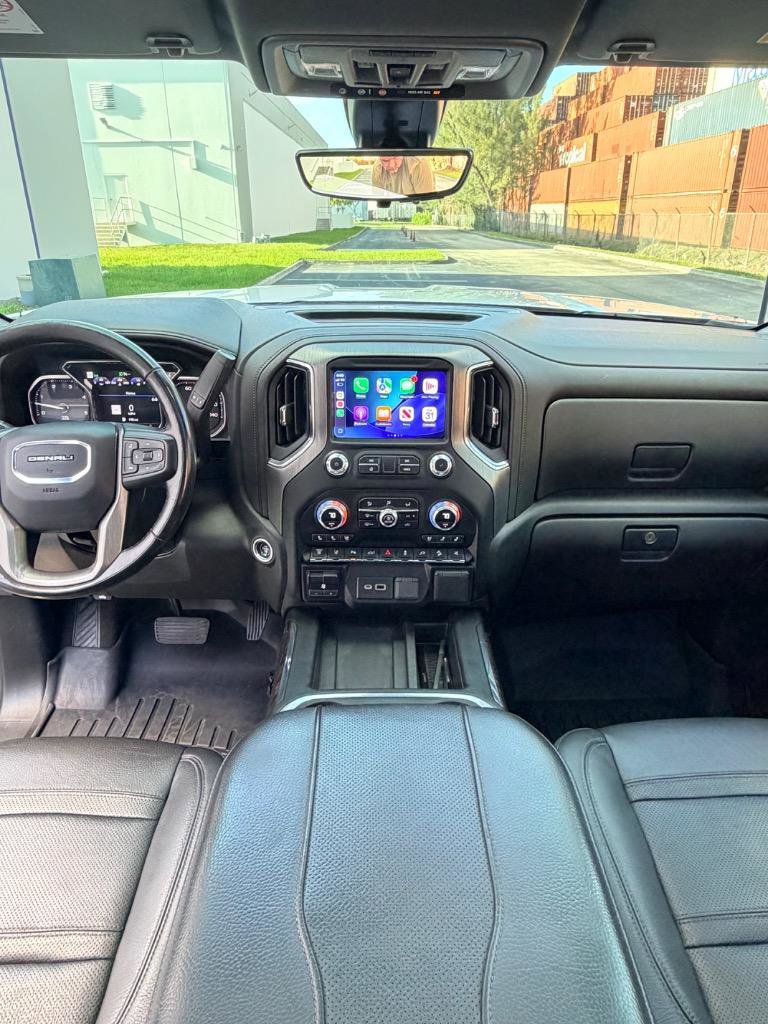 Used 2023 GMC Sierra 2500 Denali w/ Denali Ultimate Package AWD/4WD image 15