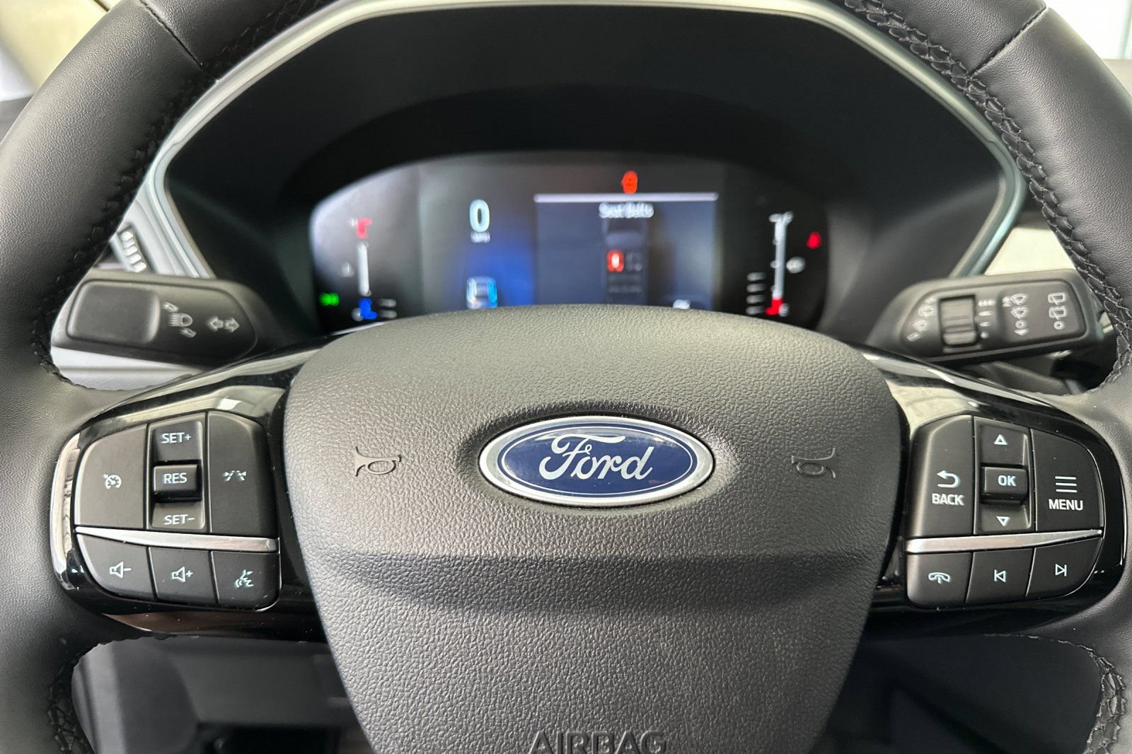 Certified 2023 Ford Escape Active AWD/4WD image 25
