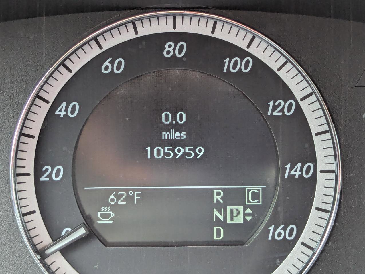 Used 2010 Mercedes-Benz E 350 4MATIC Sedan image 5