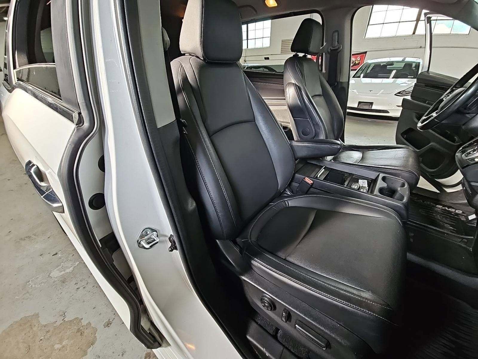 Certified 2022 Honda Odyssey Touring image 14
