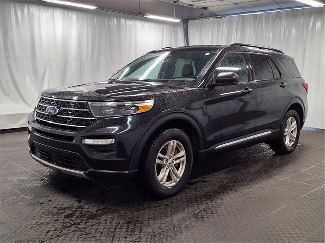Certified 2020 Ford Explorer XLT w/ Equipment Group 202A image 23