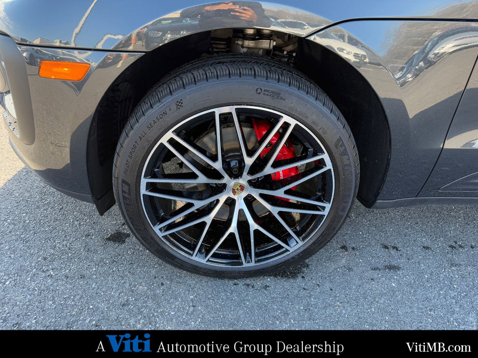 Used 2024 Porsche Macan S image 12