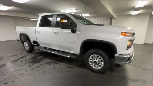 Certified 2025 Chevrolet Silverado 2500 LT w/ Convenience Package AWD/4WD image 2