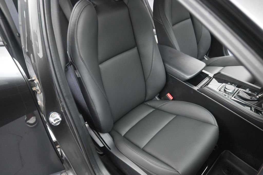 Used 2024 MAZDA MAZDA3 s FWD image 12