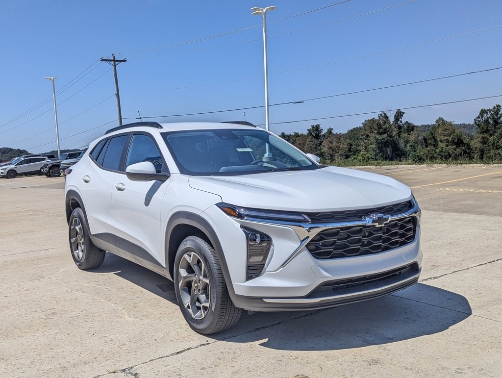 New 2025 Chevrolet Trax LT w/ LT Convenience Package image 5