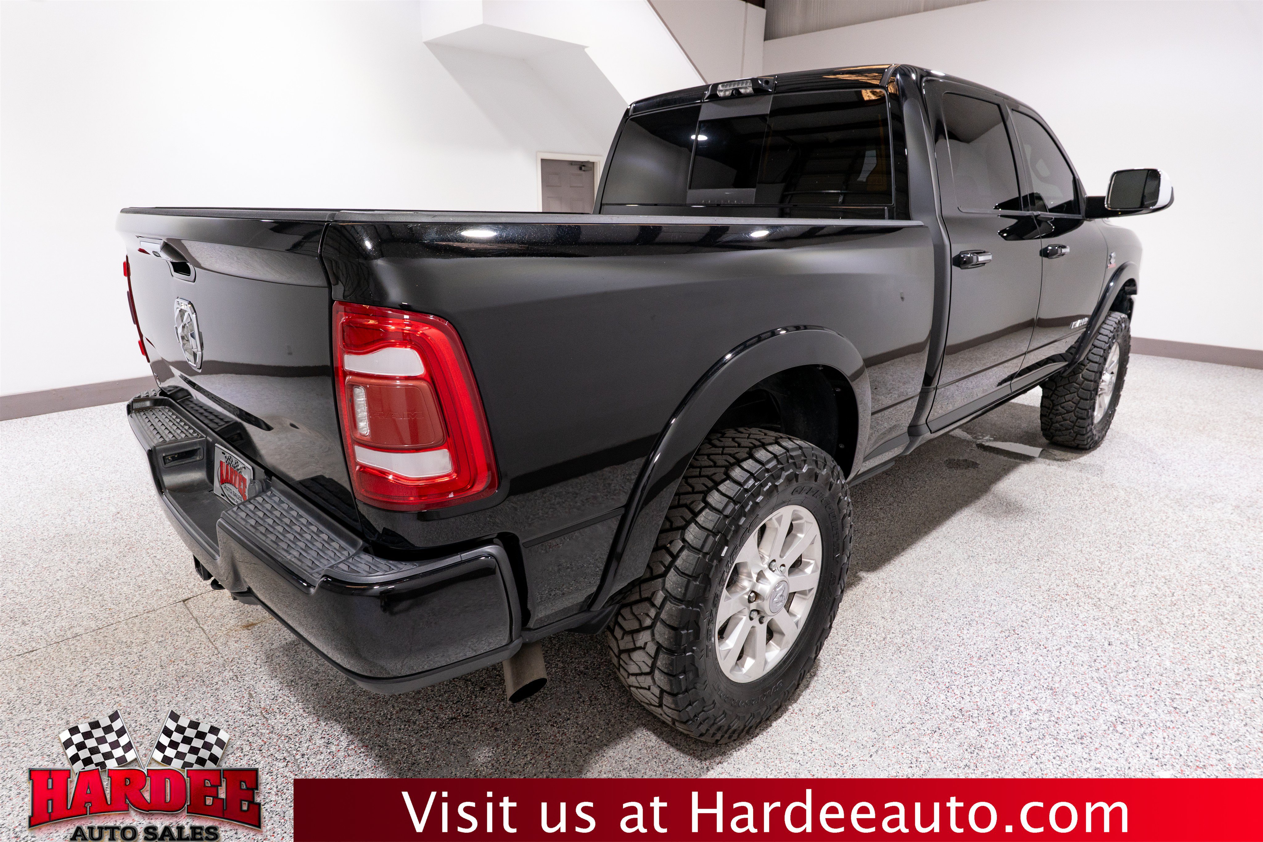 Used 2022 RAM 2500 Laramie AWD/4WD image 5