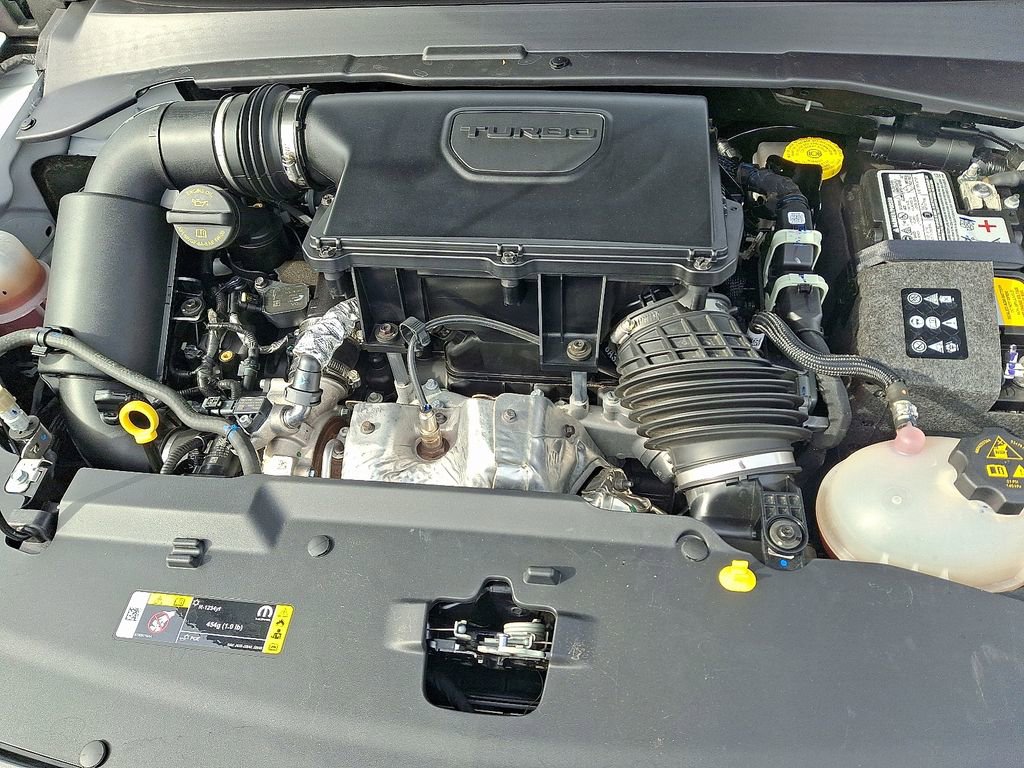 Used 2024 Jeep Compass Latitude image 28