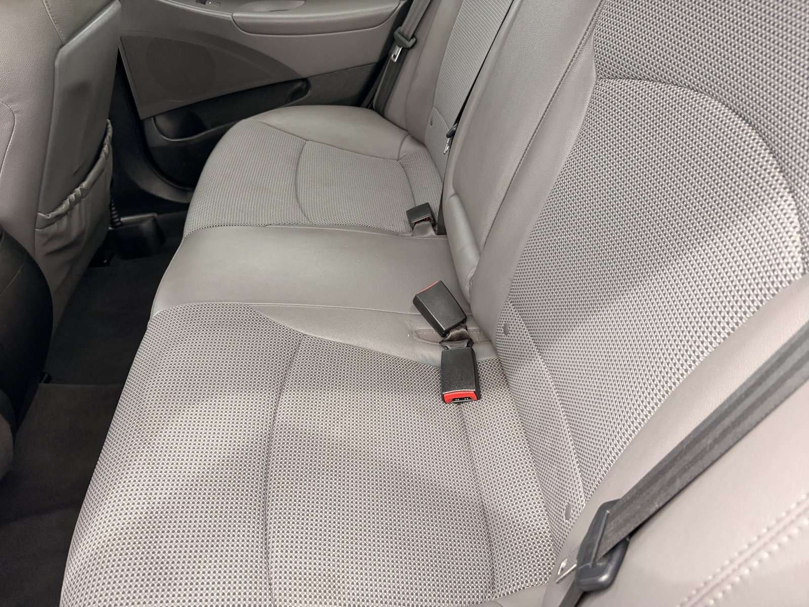 Used 2013 Hyundai Sonata SE FWD image 14