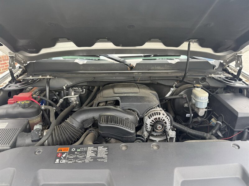 Used 2011 Chevrolet Silverado 1500 LTZ w/ LTZ Plus Package AWD/4WD image 30
