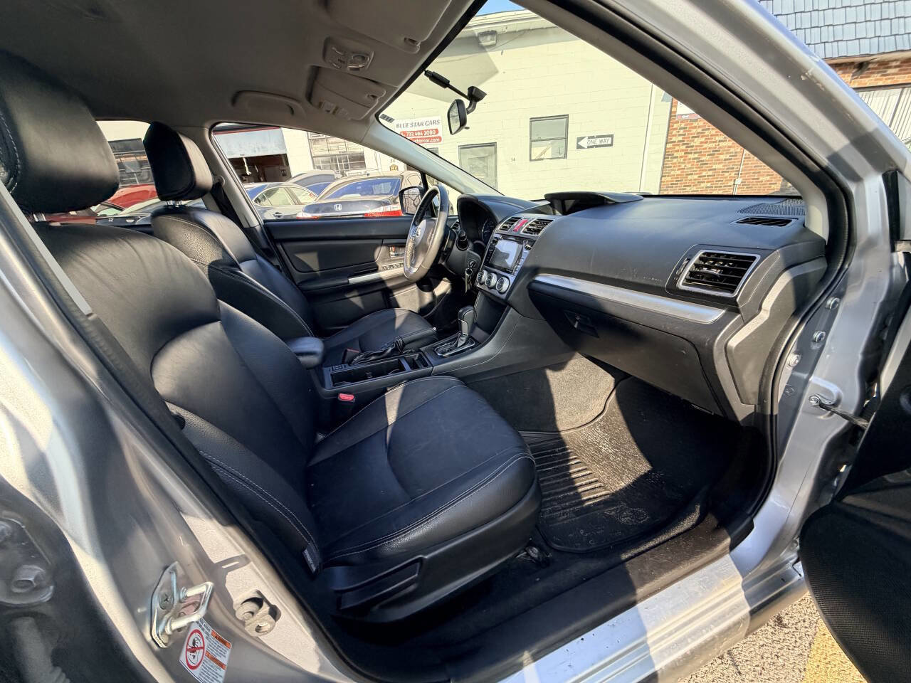 Used 2015 Subaru Crosstrek 2.0i Limited AWD/4WD image 25