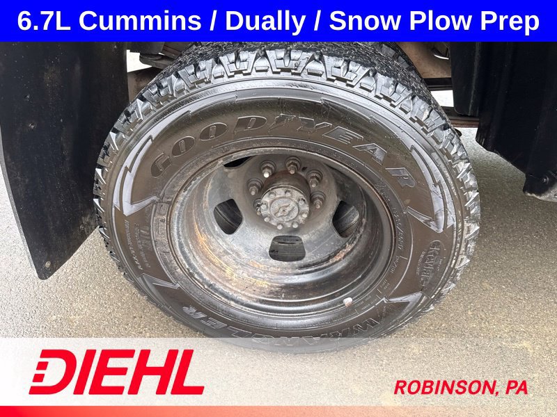 Used 2018 RAM 3500 Tradesman w/ Chrome Appearance Group AWD/4WD image 10