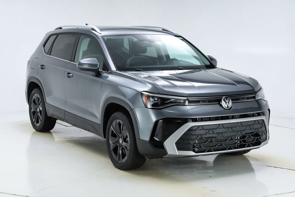 New 2026 Volkswagen Taos SE image 15