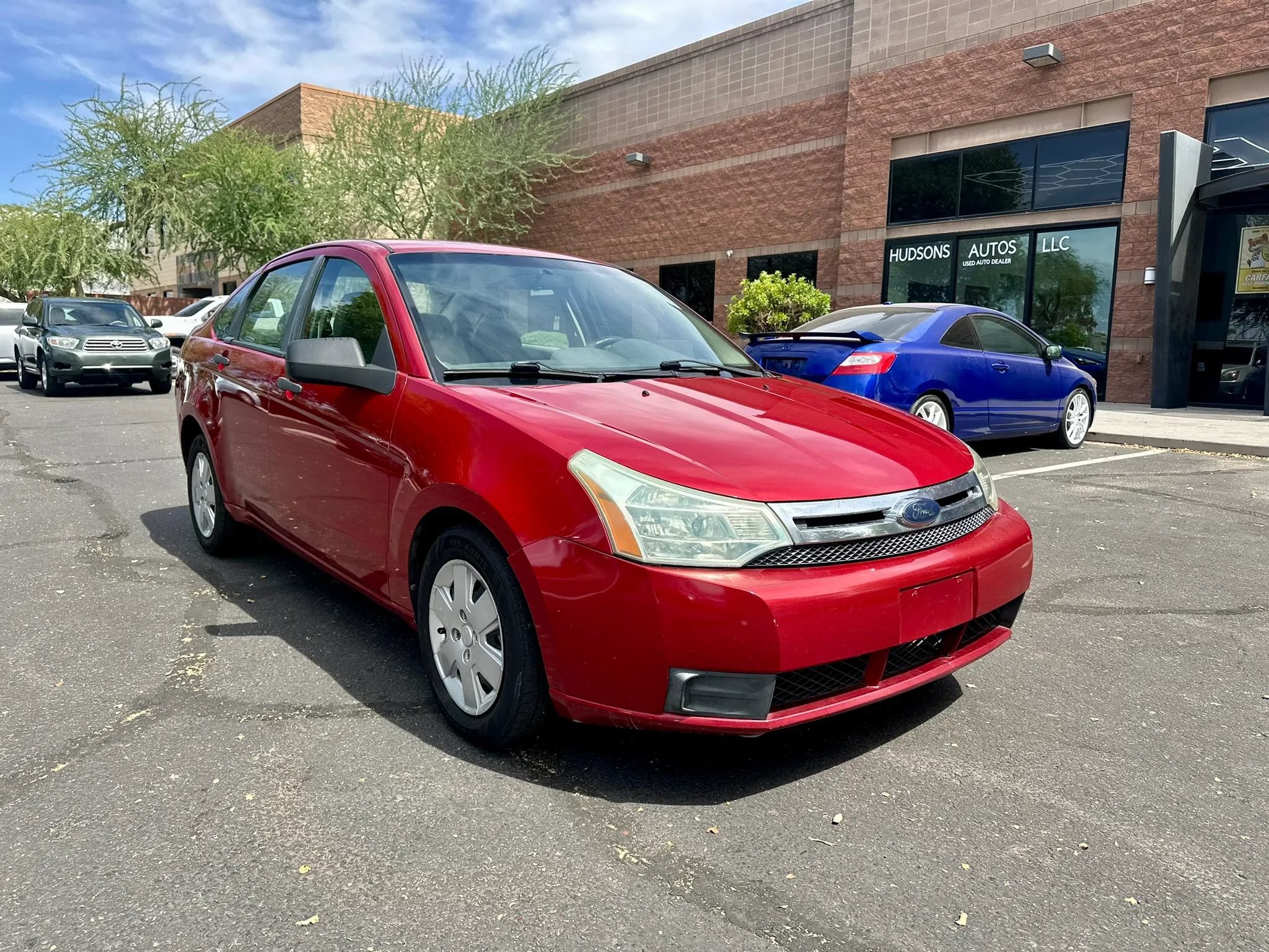Used 2010 Ford Focus S FWD image 4