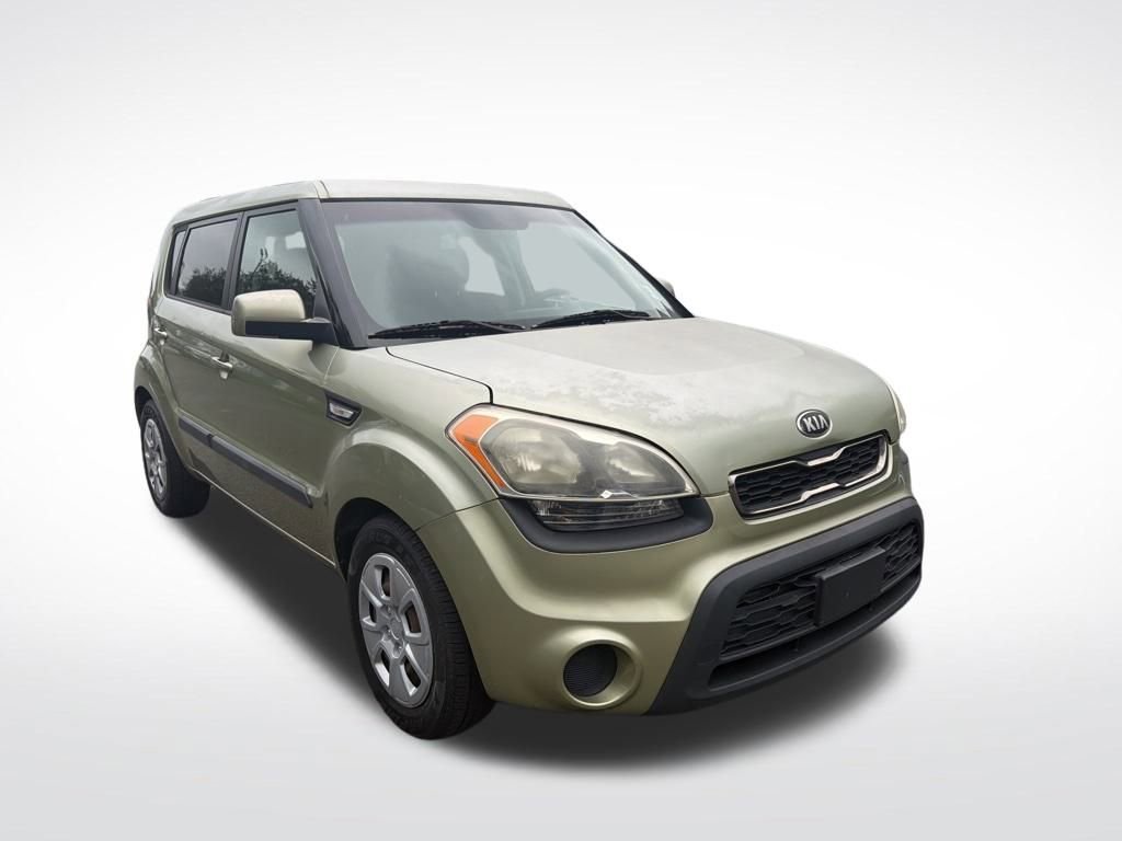 Used 2013 Kia Soul image 2
