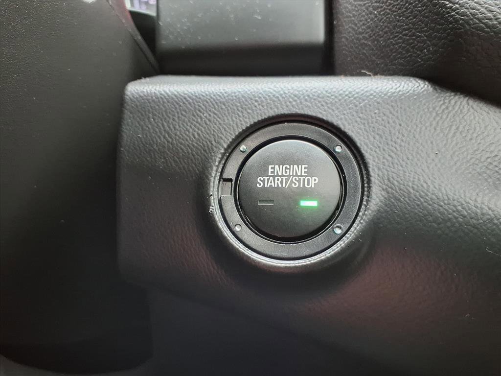 Used 2023 GMC Terrain AT4 w/ Tech Package image 12