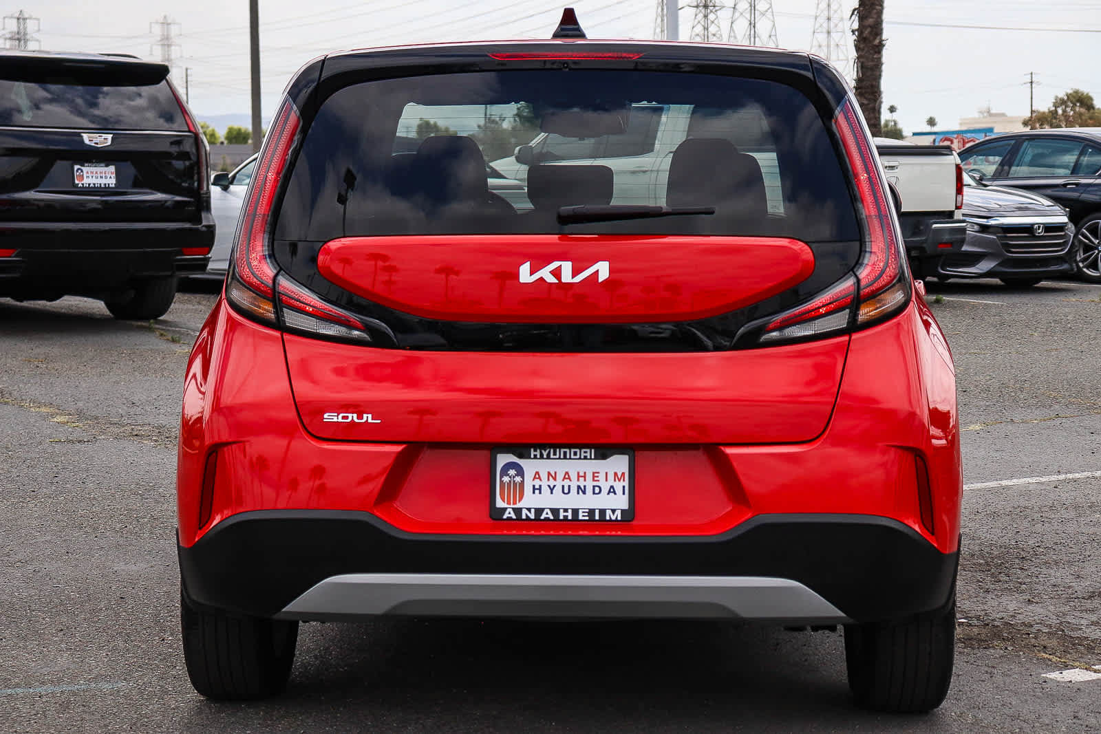 Used 2023 Kia Soul S FWD image 8