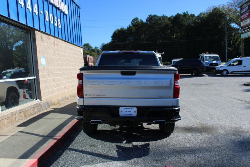 Used 2022 Chevrolet Silverado 1500 Custom Trail Boss AWD/4WD image 5