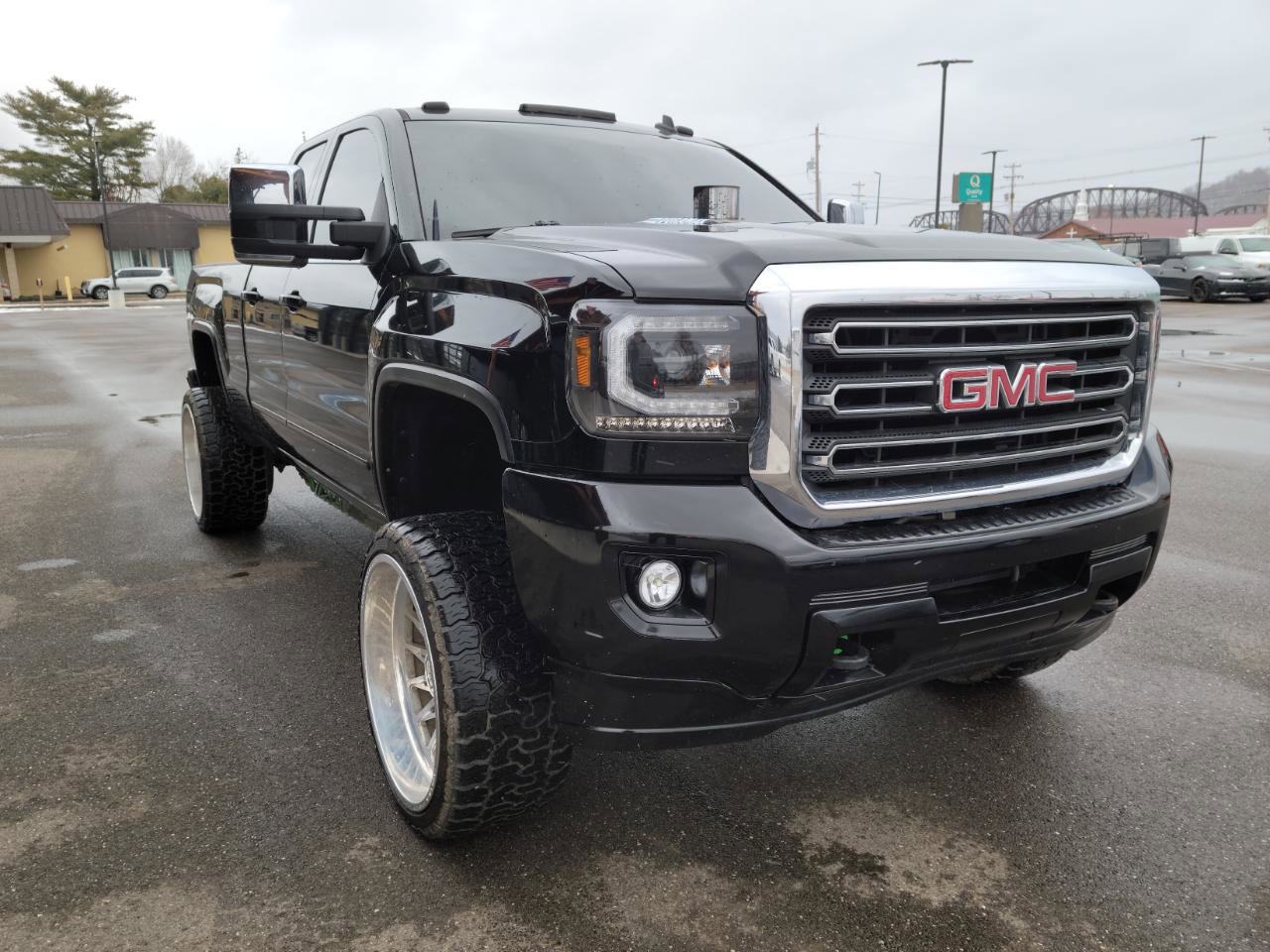 Used 2015 GMC Sierra 2500 SLE w/ SLE Preferred Package image 3