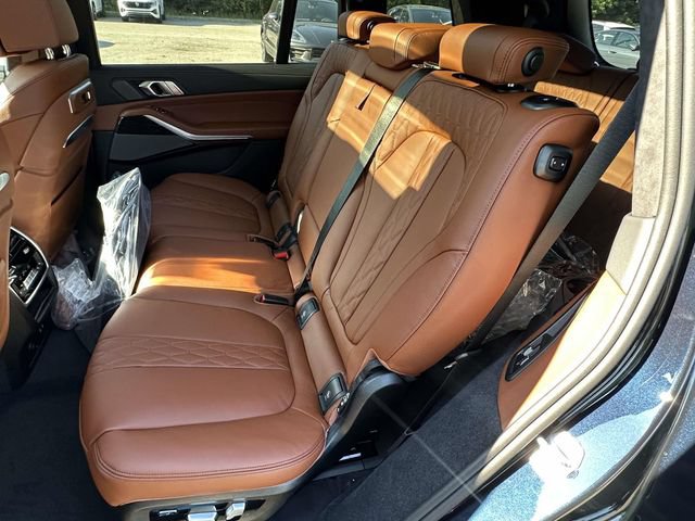 New 2027 BMW X7 M60i AWD/4WD image 8