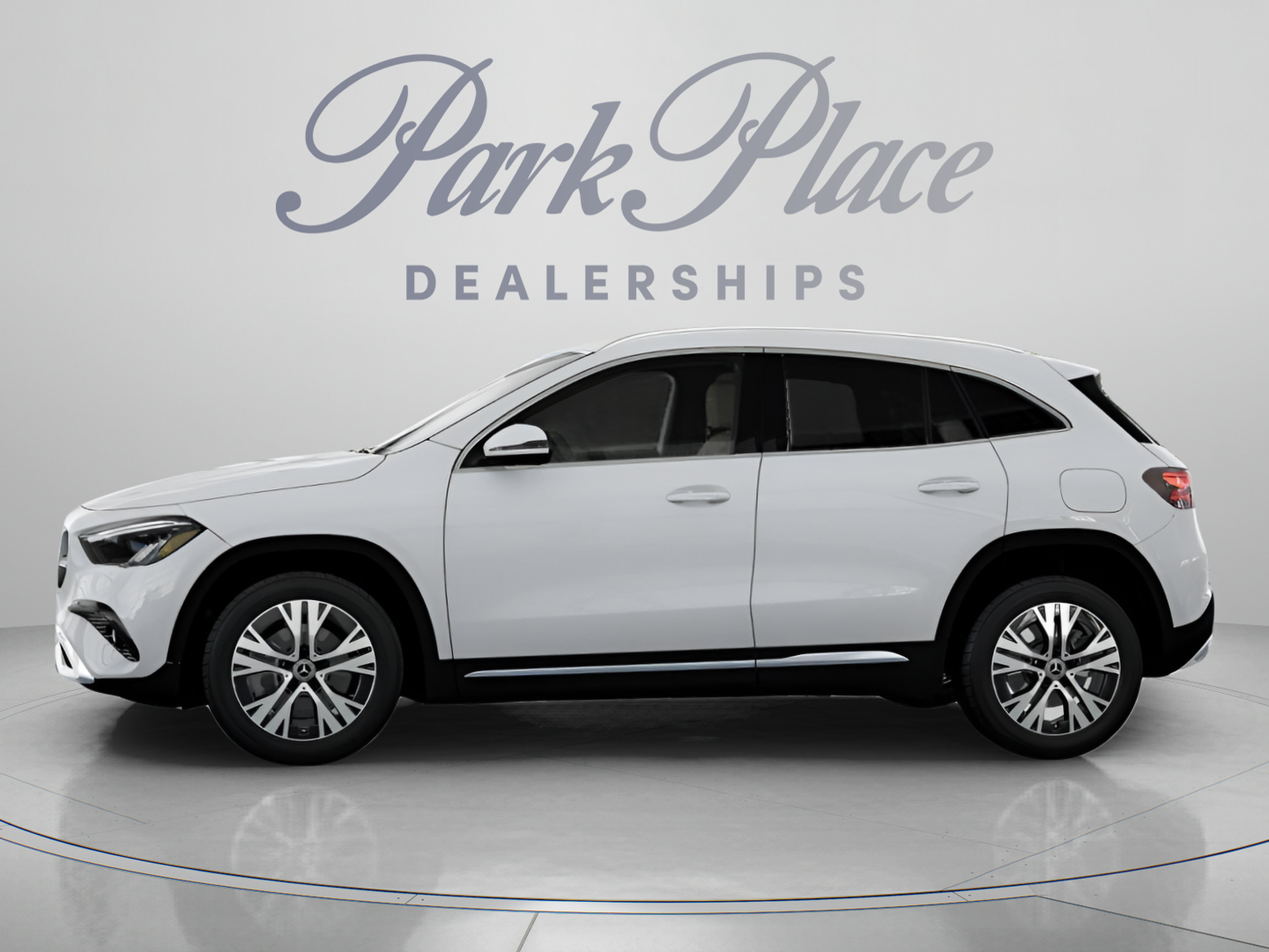 Used 2026 Mercedes-Benz GLA 250 4MATIC image 6