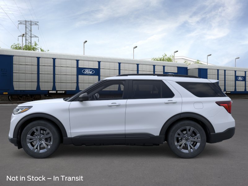 New 2026 Ford Explorer Active w/ Active Comfort Package AWD/4WD image 3