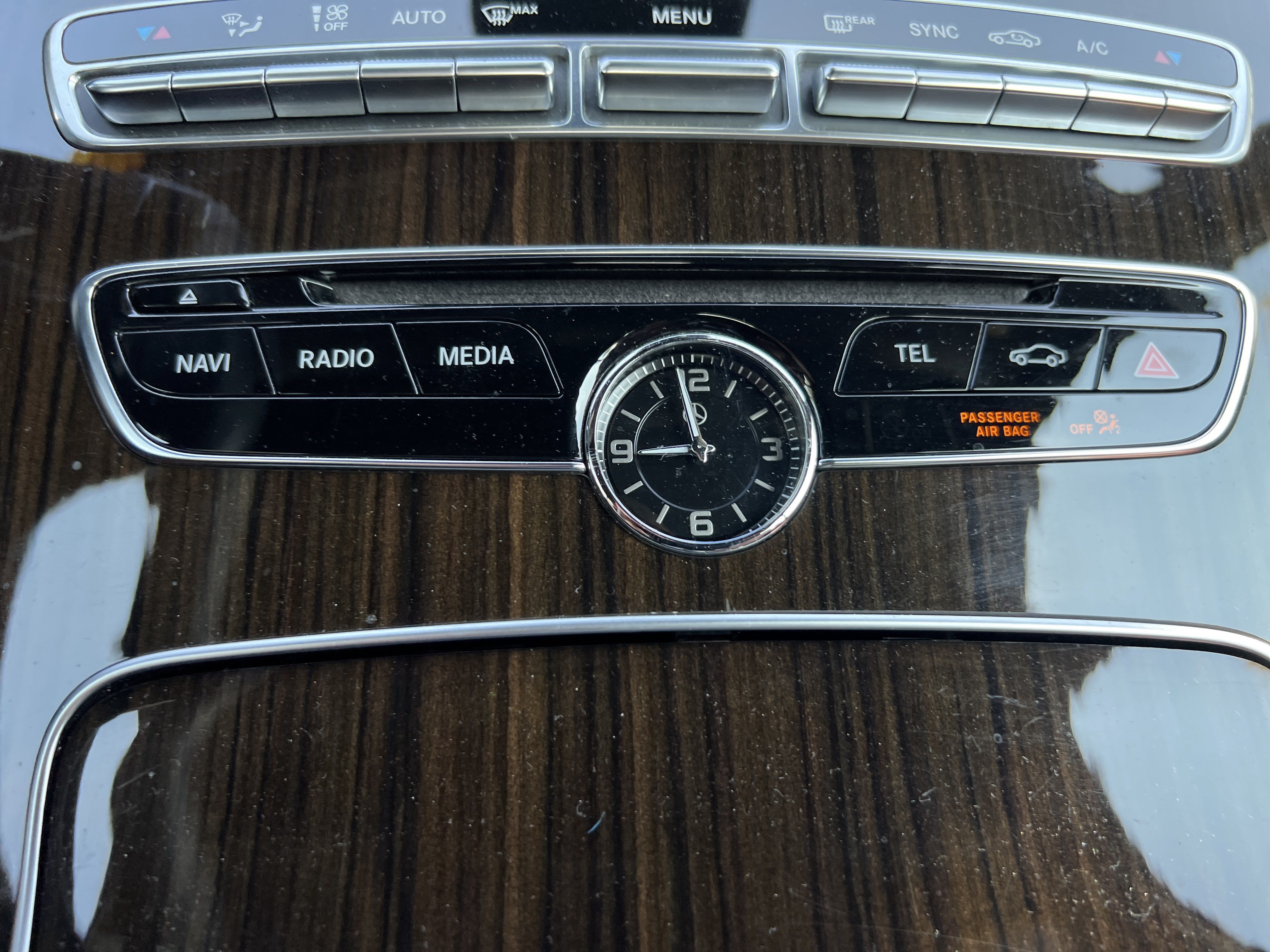 Used 2018 Mercedes-Benz C 300 4MATIC Cabriolet image 40