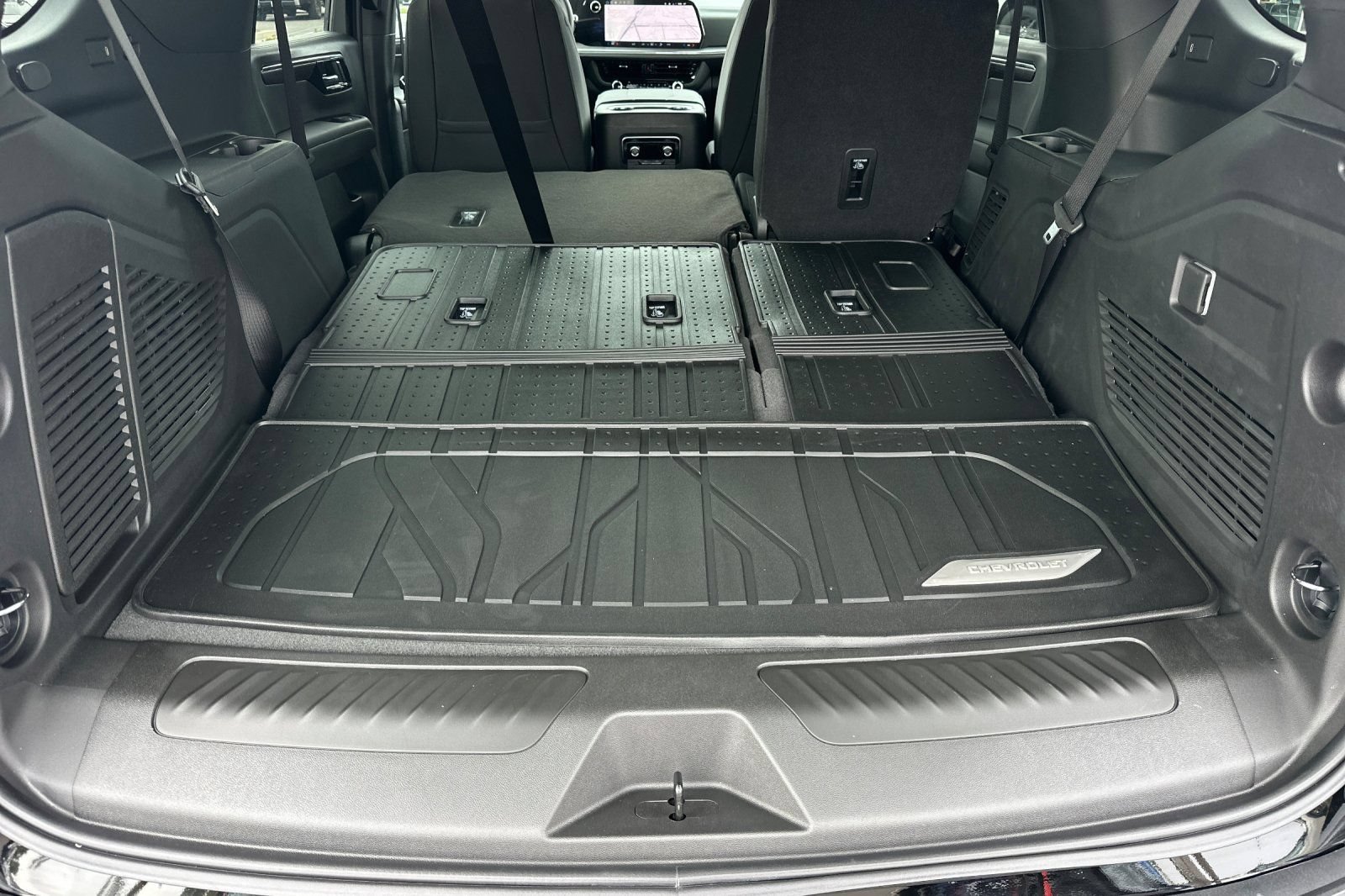New 2026 Chevrolet Tahoe LS w/ LPO, Dark Essentials Package RWD image 16