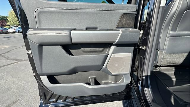 New 2025 Ford F250 Lariat w/ Lariat Ultimate Package image 15