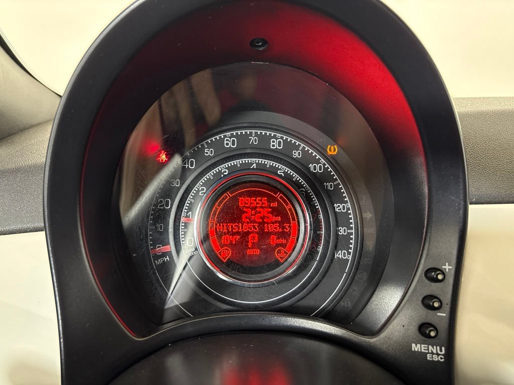Used 2012 FIAT 500 Sport w/ Safety & Convenience Pkg FWD image 10