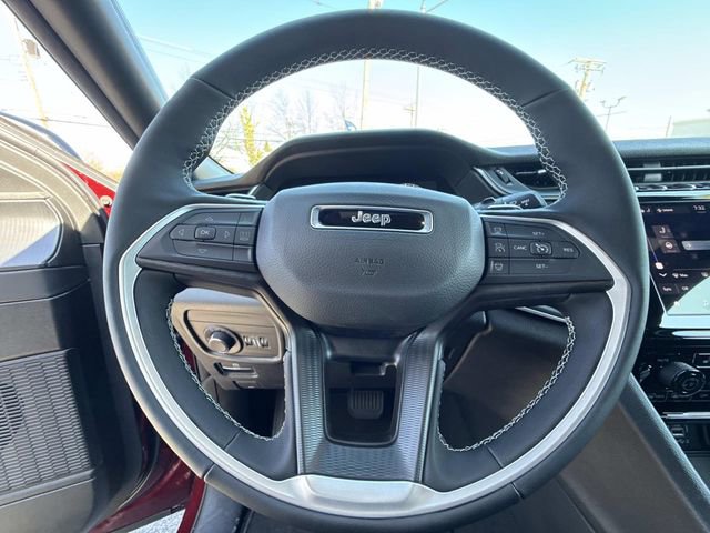 New 2026 Jeep Grand Cherokee Laredo AWD/4WD image 30